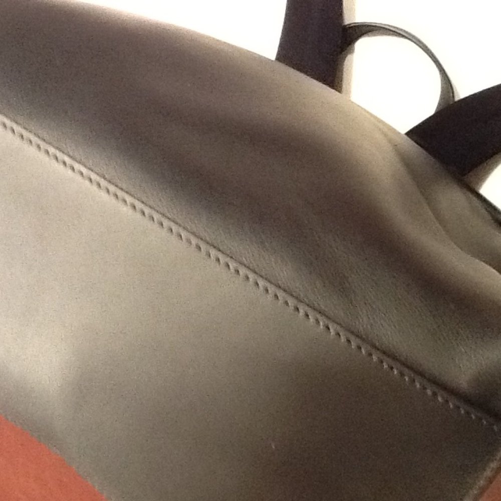CHRISTMAS SALE!  FENDI SELERIA (RARE) MONSTER BACK PACK - Picture 10 of 11